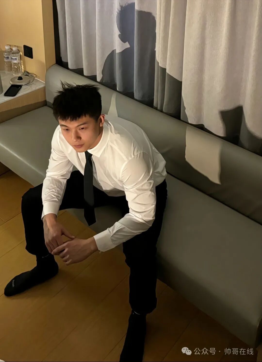 刘姥姥约见185cm退役兵哥寸头肌肉小哥比体育生还好看