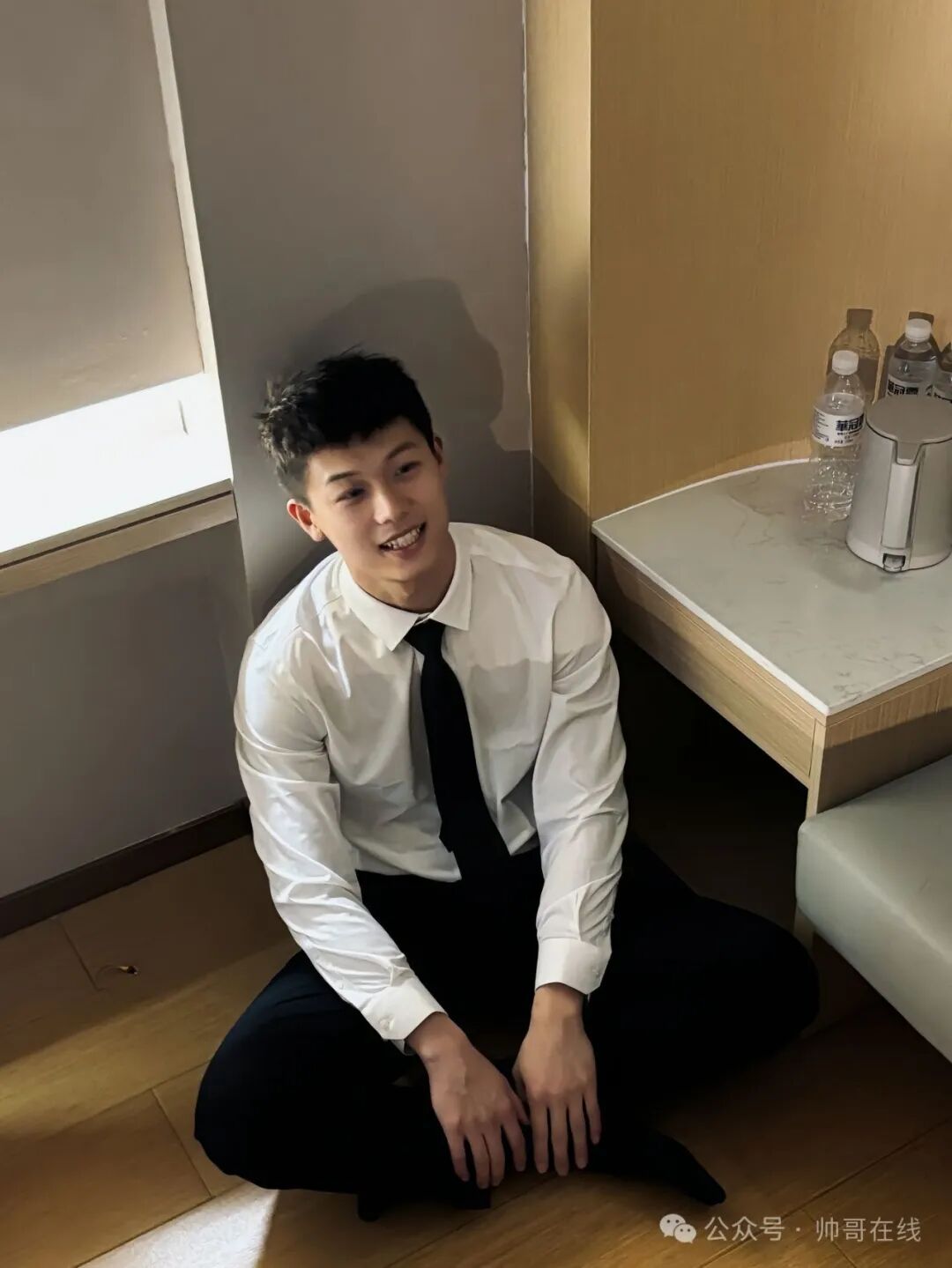 刘姥姥约见185cm退役兵哥寸头肌肉小哥比体育生还好看