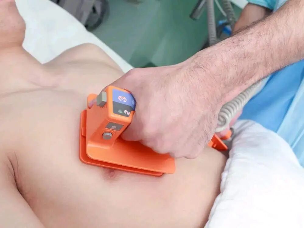 不同心律失常类型在（非）同步电复律时的能量选择