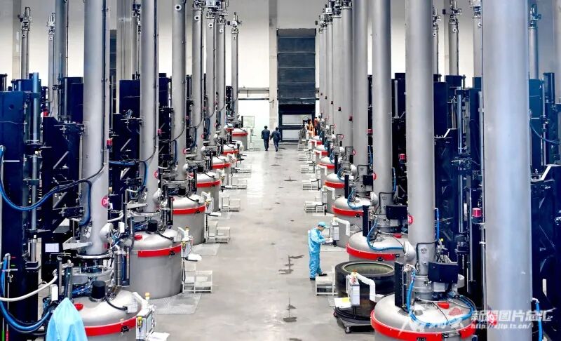 新疆工信厅党组书记赵曦峰：构建新疆特色现代化产业体系(图5)