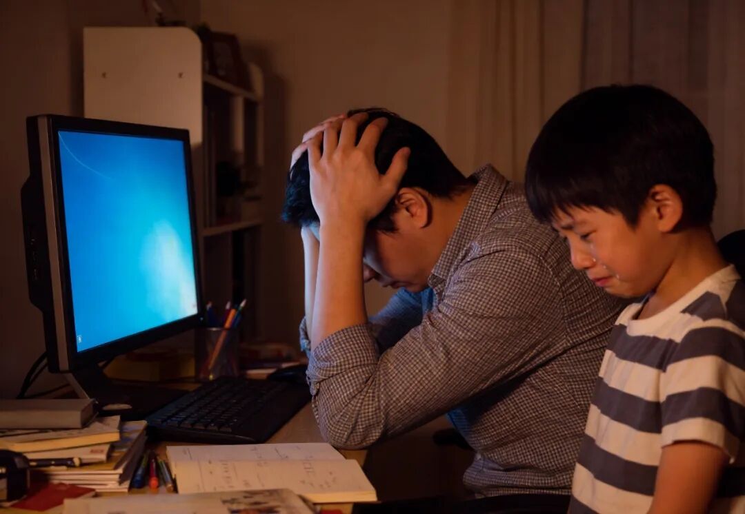 我小时候被打，我妈说"别惹事"：2026年，法律终于站在孩子这边了