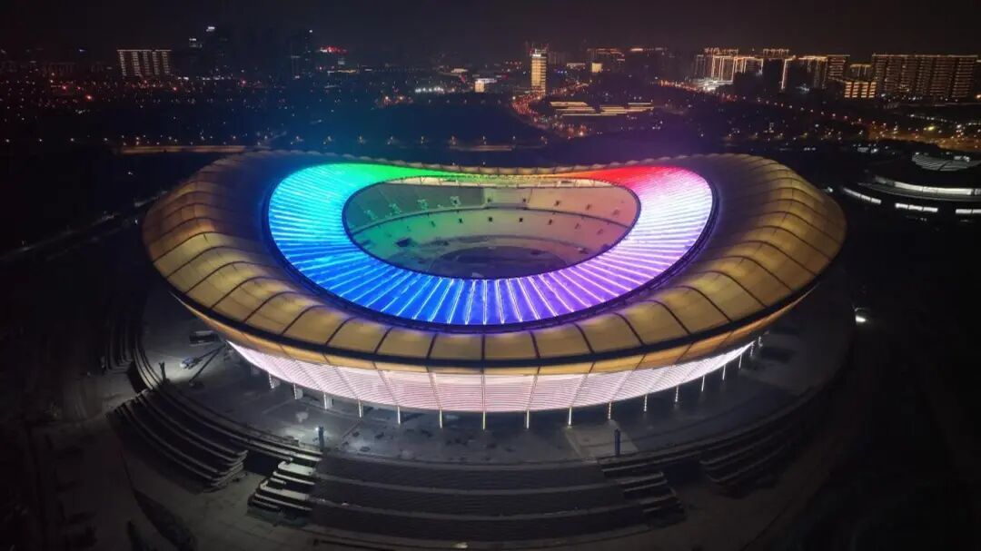 新春走基层奥体31 6万座体育场.jpg