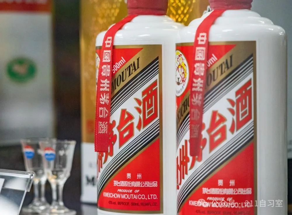茅台酒瓶回收100元一个,茅台酒空瓶回收多少钱一个呢