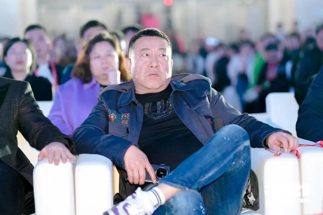 全联烘焙业公会常务会长冯辉探索新方式,用ip创造无限可能下午会场里