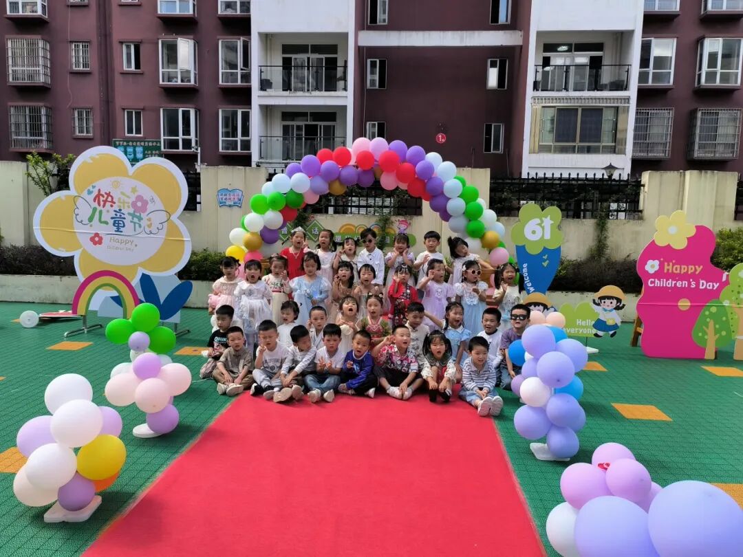 匀东镇坝固中心幼儿园都匀市匀东镇坝固中心幼儿园举办"经典传承