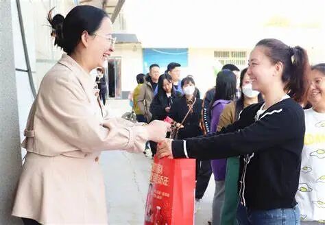 УС˹ͶŮڡοʻ-ӭƾѧ֪ѧԺ