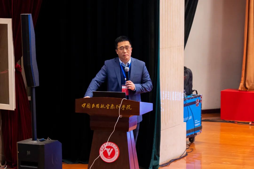 20240108气象大会李耀辉院长汇报20罗心若 (2).webp