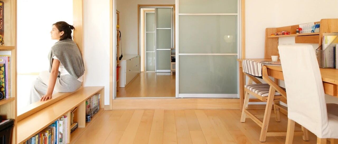 这样的客厅我个人其实还挺喜欢