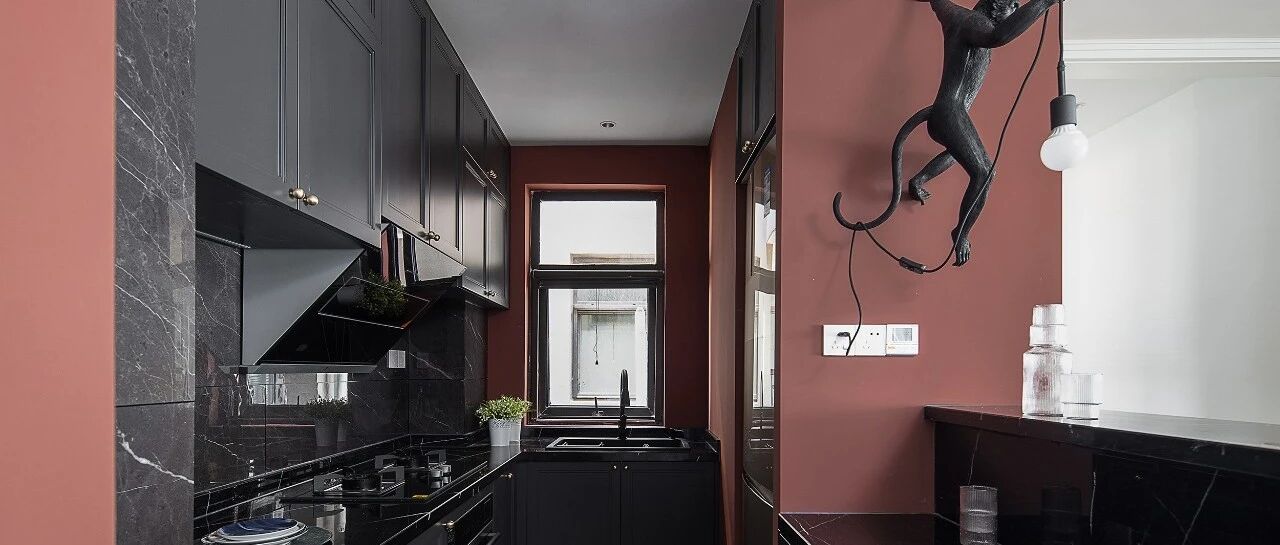 你家厨房装了几盏灯？