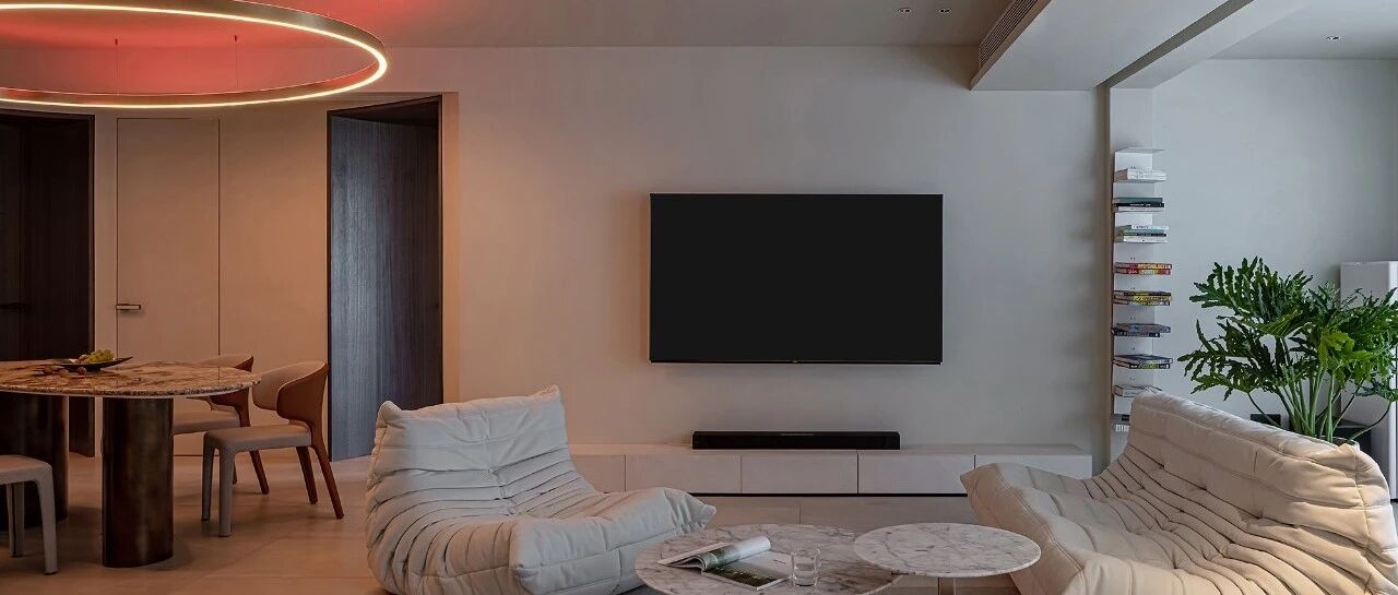 客厅和餐厅都相当秀啊