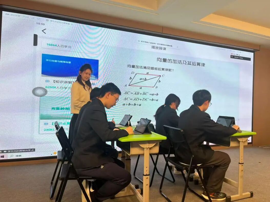 4bcbd48229aa2deaefb4f8c00540ca1