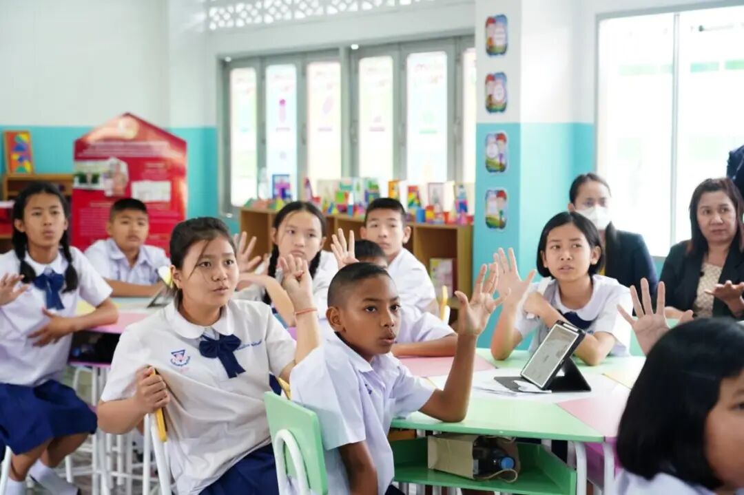 481c7ea8ec98a4a7baefba562ac88564_