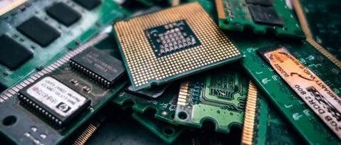 芯片设计之母！打破美国三巨头垄断的EDA国产化之路