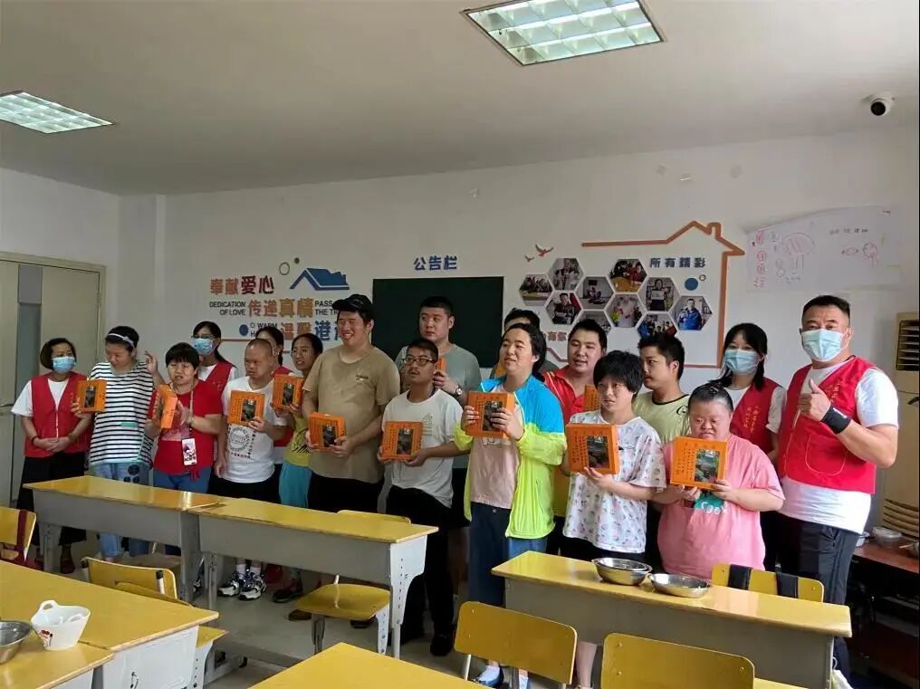 杭州云林公益基金会开展中秋慰问活动