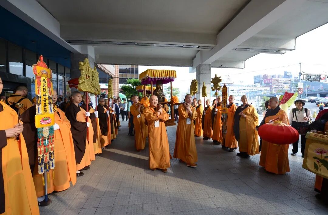 浙江佛教稳步践行中国化道路 —— 普陀山佛教协会