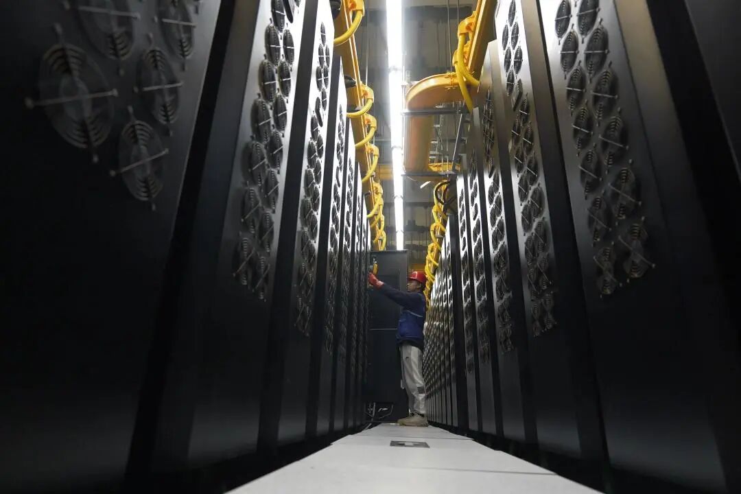 要计算到贵州 | 峰值算力达3亿亿次！贵安超算中心助力春节档影片《飞驰人生3》渲染 第2张