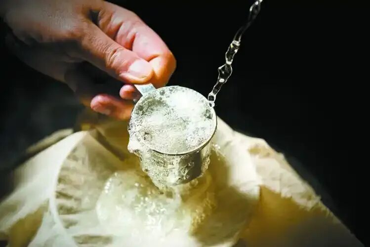 被“嫌弃”的尾酒，为何成了白酒酿造的“秘密武器”？(图1)