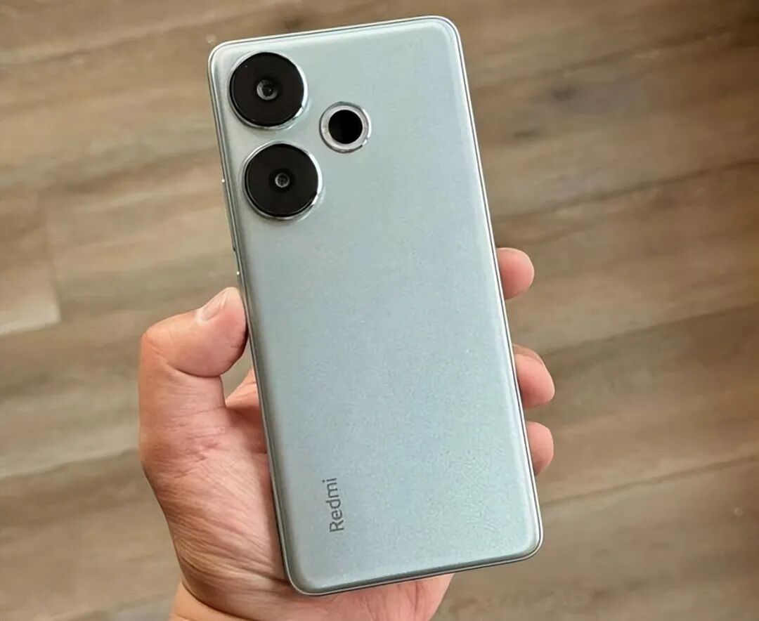 2024年手机不要瞎买，这4款16G运存才是低价高配，体验感不输旗舰