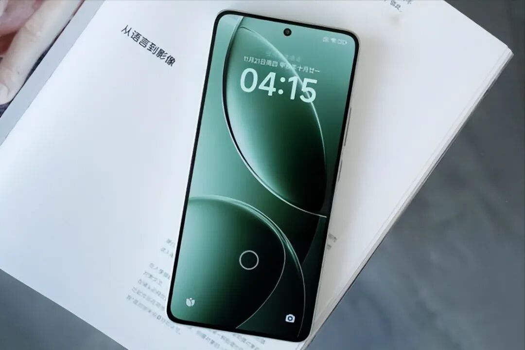 2025国补后，4款“销量暴涨”的手机，近乎“无差评”