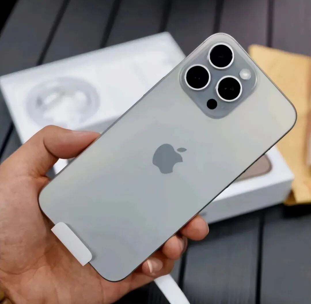 9月买手机不要抠搜，这4款都是“高配机皇”，一步到位能用6年