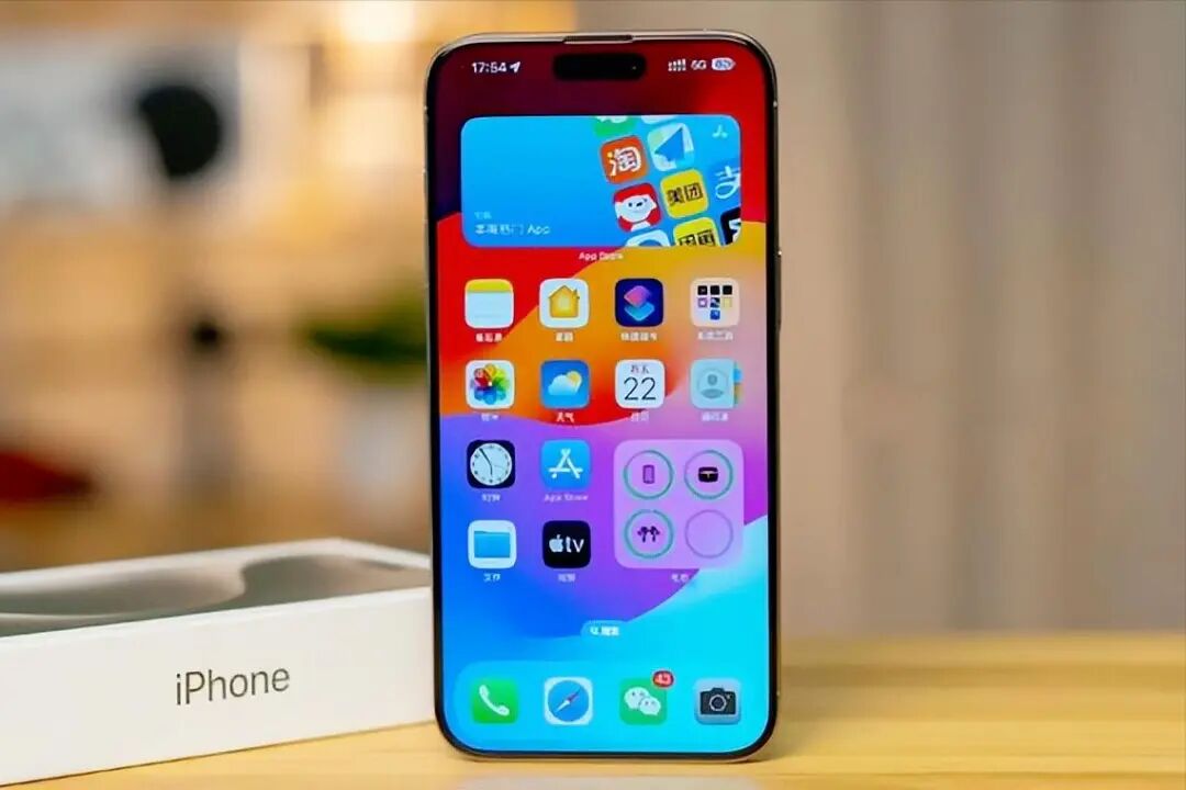 12月苹果“最受欢迎”的手机，每一款都很有诚意，用六年无压力