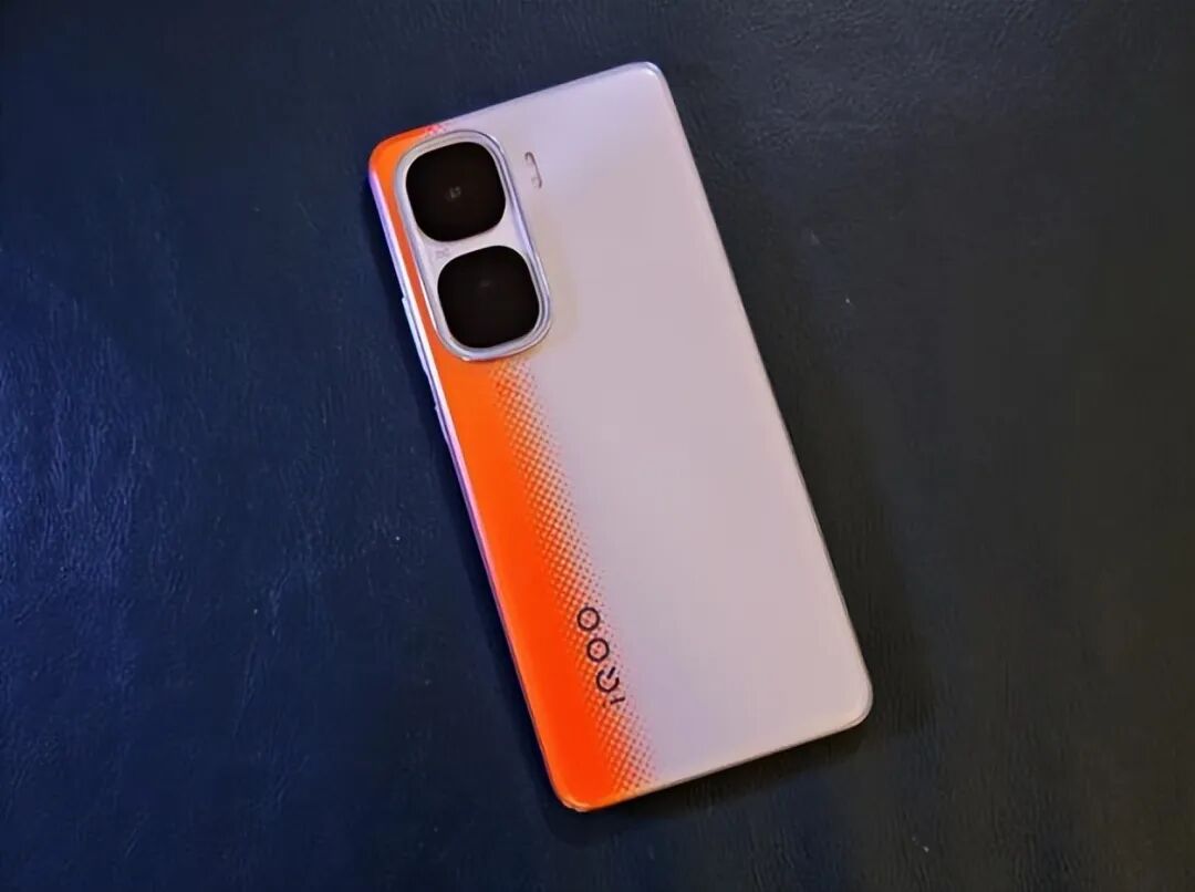 近乎“没差评”的4款手机，一步到位用六年