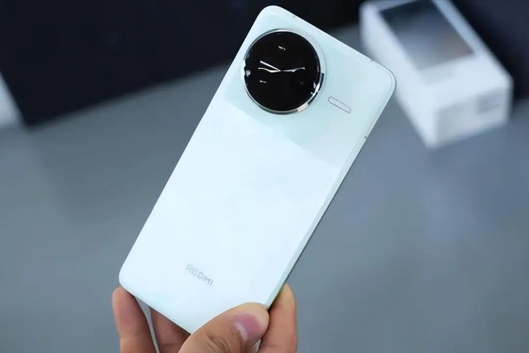 手机别乱买，这3款才是“性价比最佳”的选择