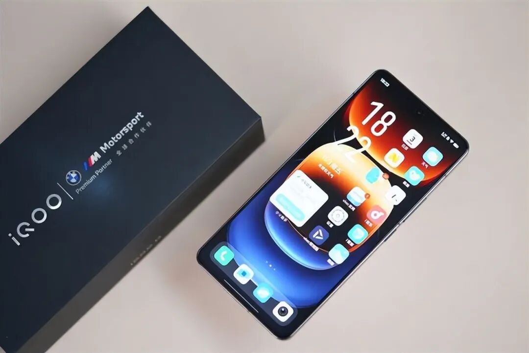 11月可以“闭眼买”的4款手机，16G+512G大内存，流畅用到2030年