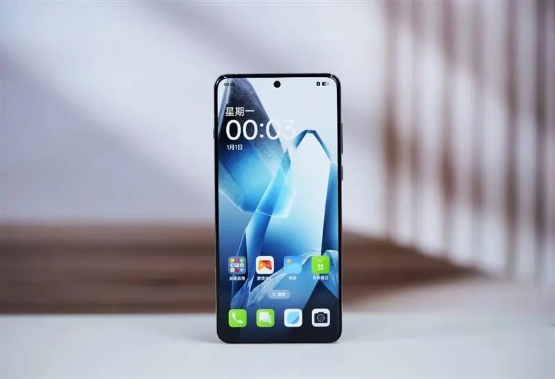 11月可以“闭眼买”的4款手机，16G+512G大内存，流畅用到2030年