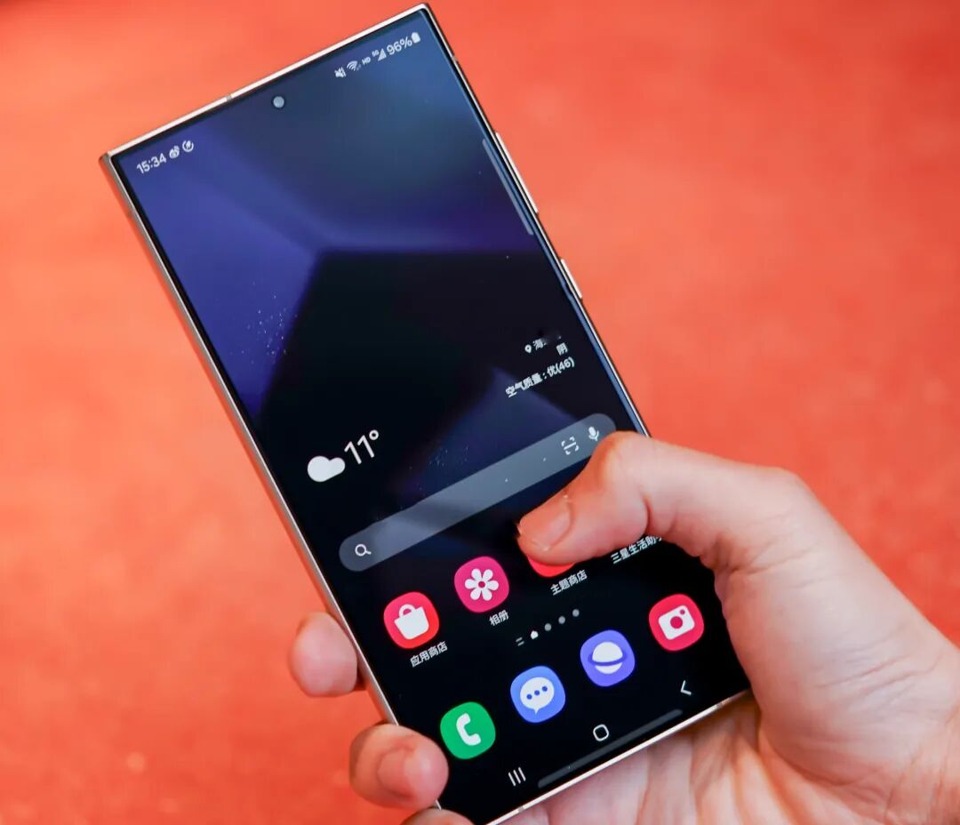 换手机建议别太抠搜，目前这4款值得入手，一步到位用6年