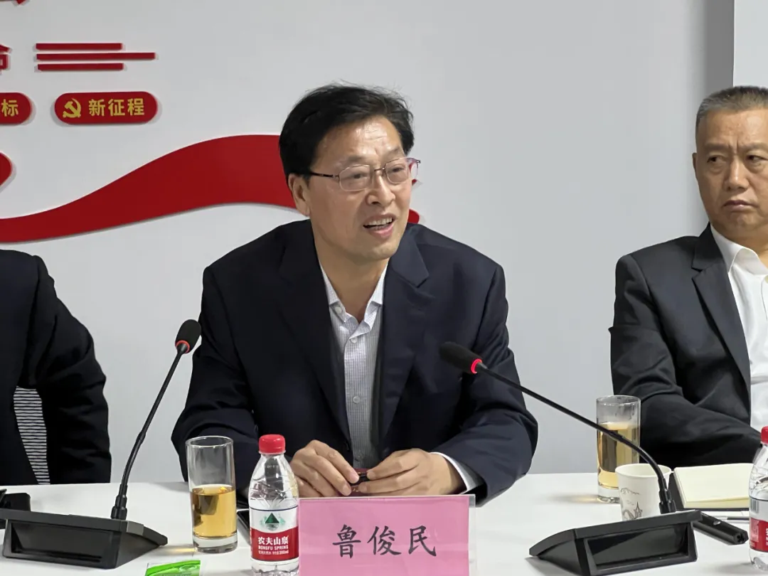 河南機電職業學院領導一行到天馬汽車產業學院調研指導:賦能高質量發展 河南機電職業學院領導一行到天馬汽車產業學院調研指導:賦能高質量發展