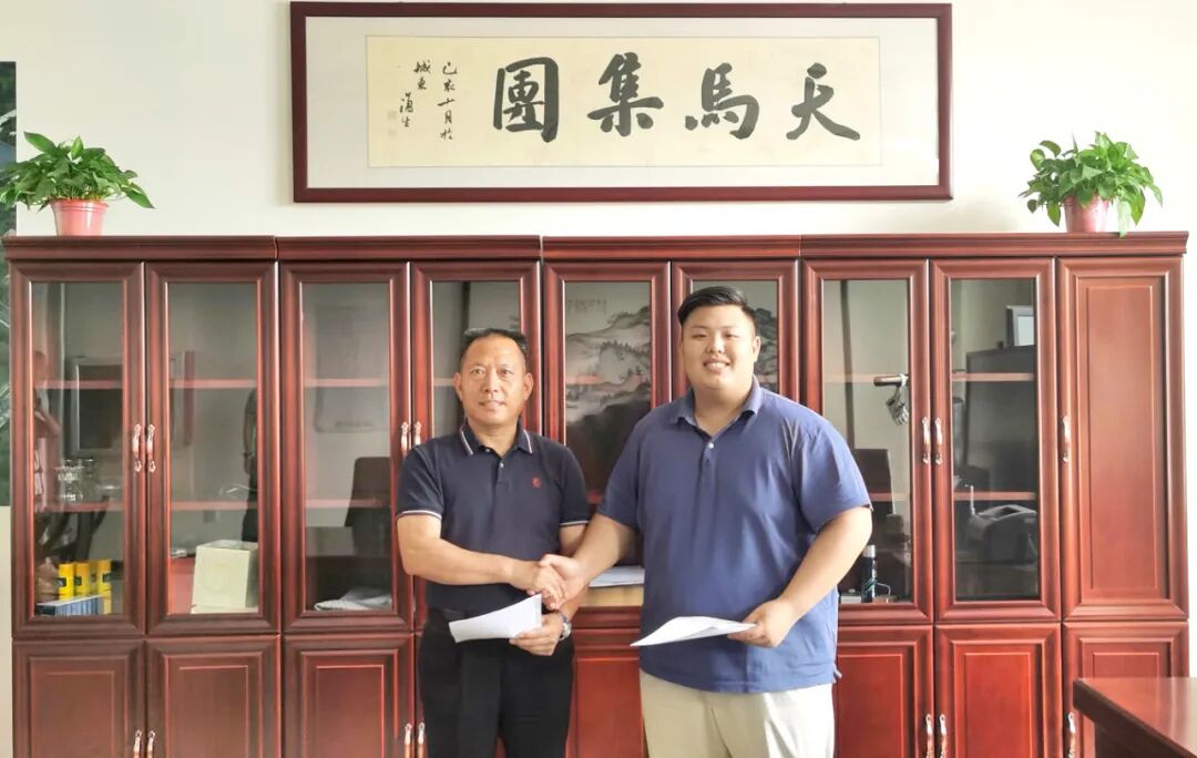 热烈祝贺大中原汽车城再签新品牌--瑞霖坦克正式签约入驻！
