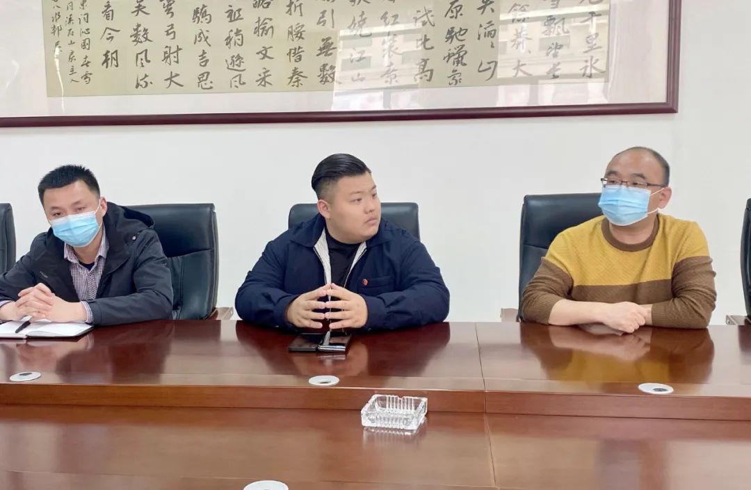 “万人助万企” 中原区惠企纾困 开展汽车消费补贴活动 “万人助万企” 中原区惠企纾困 开展汽车消费补贴活动