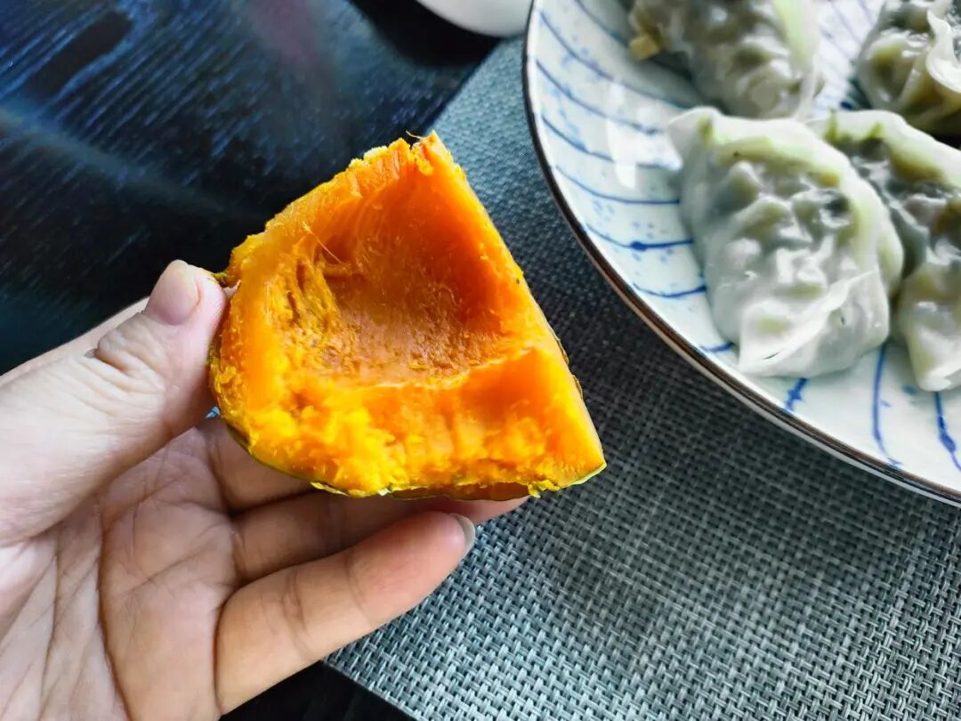 三伏天“懒妈妈”早餐，不是蒸就是煮，网友却说：这才是高级生活