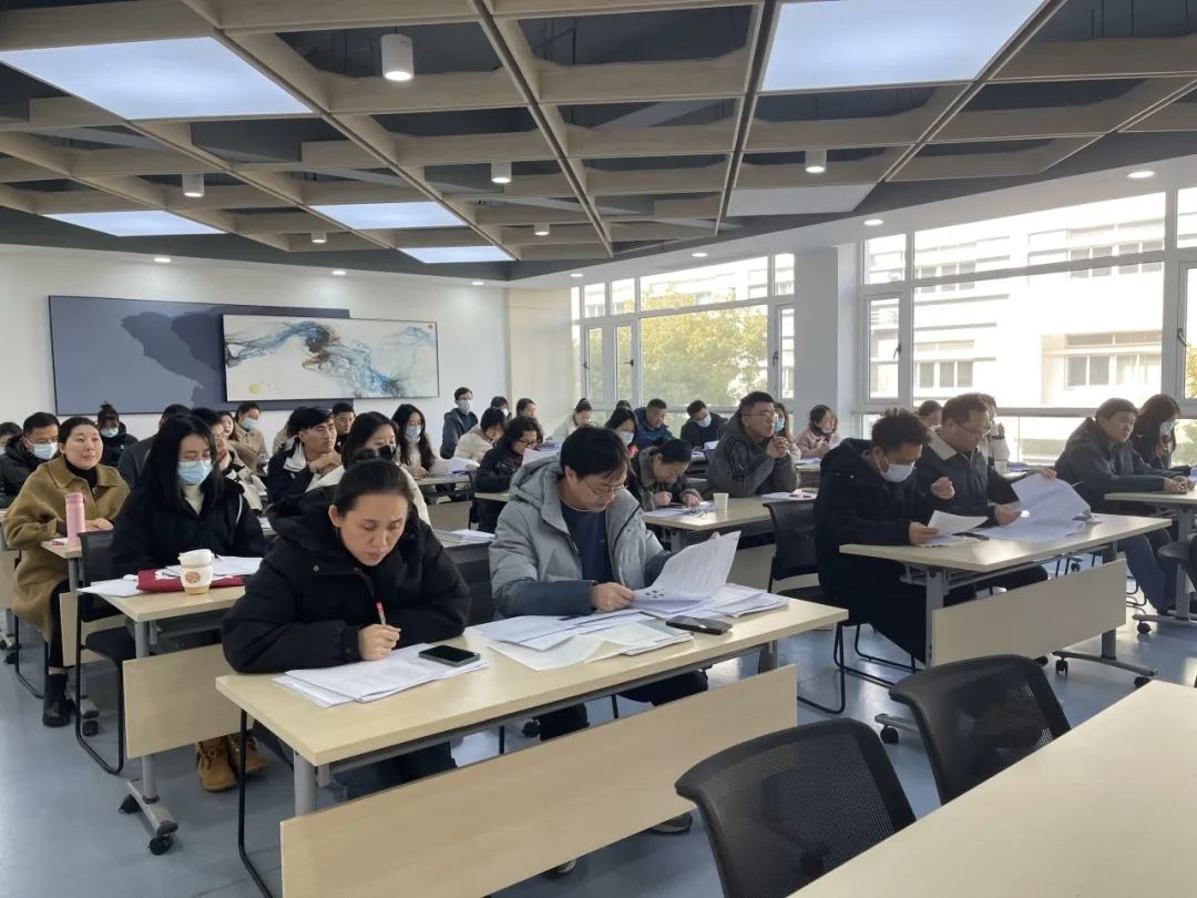 发挥集团办学优势 提高复习教学效率 ——园区一中承办金鸡湖教育集团、青剑湖共同体初中数学期末教学研讨活动