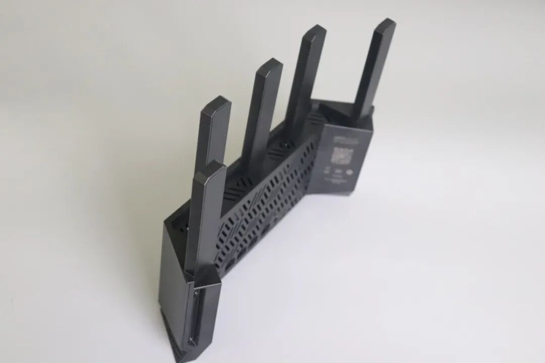 立式五天线h3cmagicr3010千兆双频wifi6路由器评测