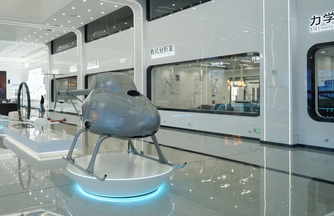 内蒙古光威碳纤有限公司展厅碳纤维产品 (2).JPG