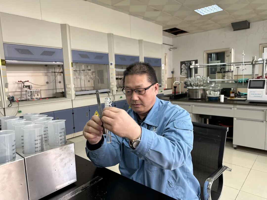 仪化职工周华东生死竞速救人一命