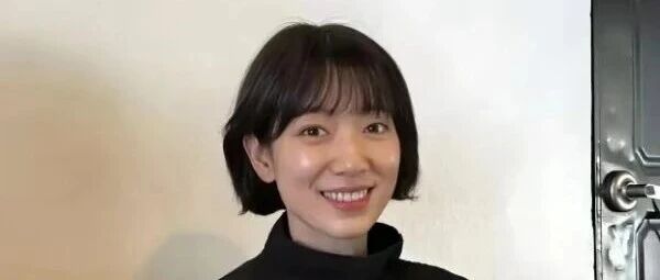 朴信惠儿女双全了,36岁连生两胎还能稳坐韩剧一线,凭什么?
