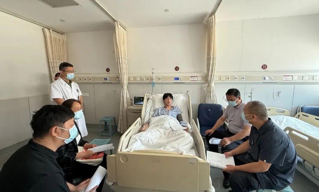 病床怎么拆从病床答辩到生死“拆弹”：23岁马凡综合征患者双线突围_https://www.jmylbn.com_新闻资讯_第5张