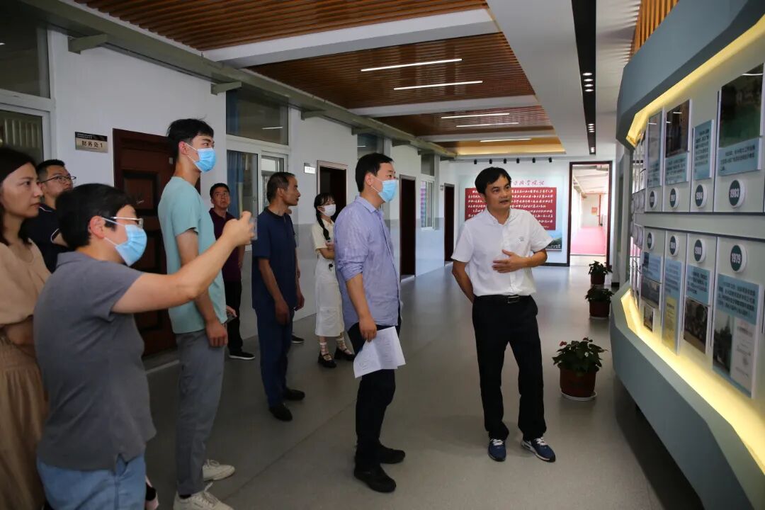 長興電大學院_長興電大報名電話_學院電大長興校區地址