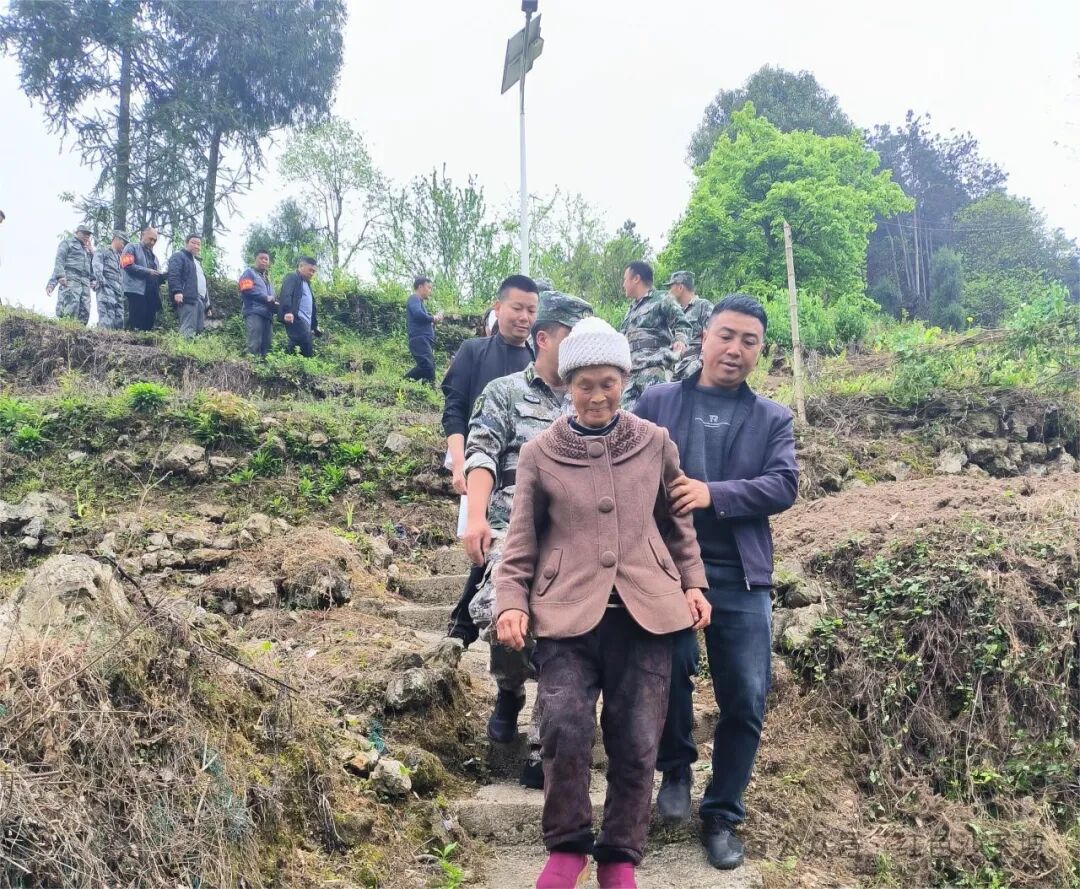 沙子坡镇开展2024年综合应急演练