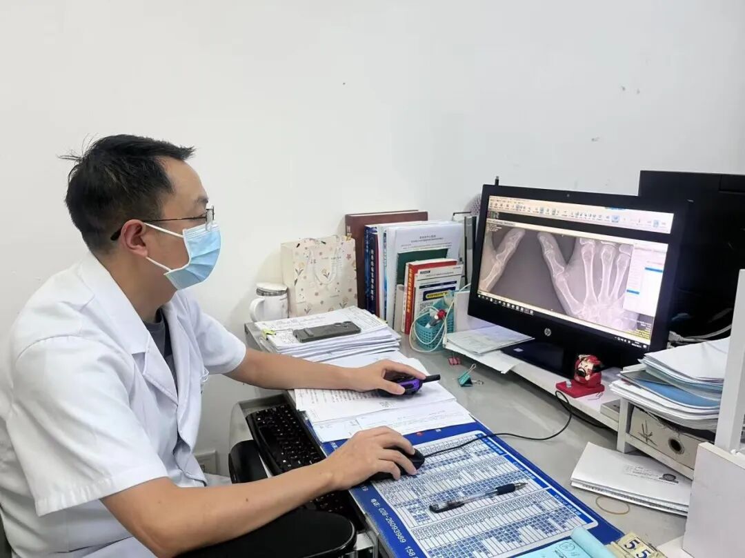 ct自助取片怎么资观帮忙 ｜ 就医检查的实体胶片为啥要收费了？_https://www.jmylbn.com_新闻资讯_第7张