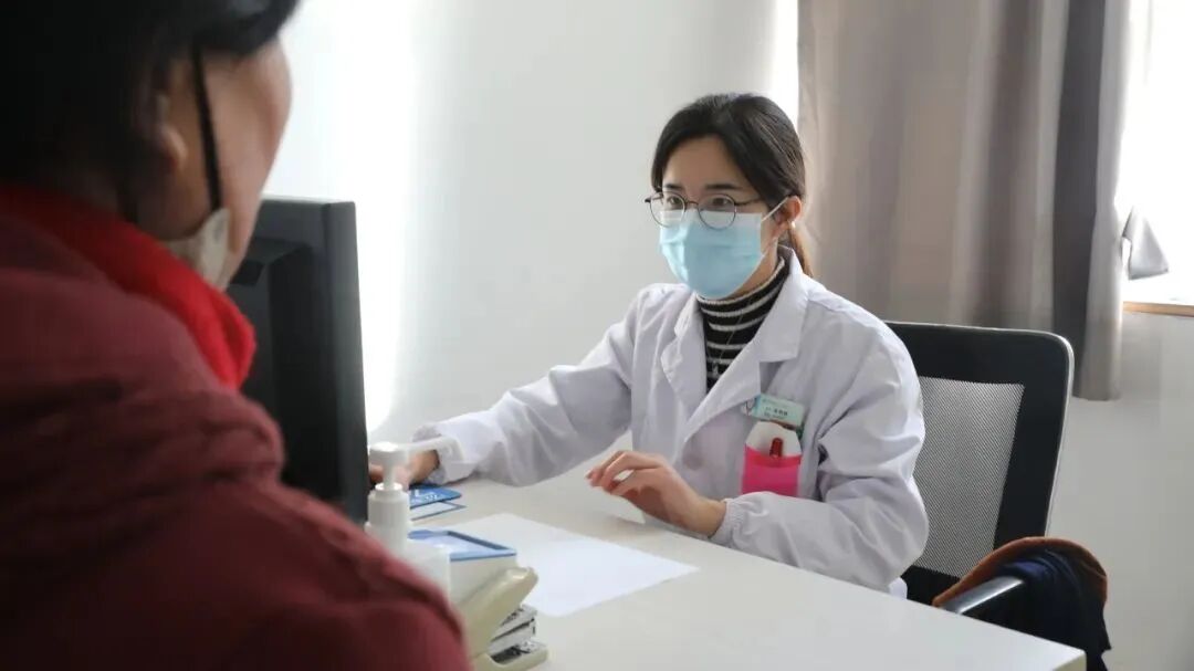 眼底激光机有什么牌子【特色诊疗】免散瞳、成像快，这种“相机”让眼底病变无所遁形_https://www.jmylbn.com_新闻资讯_第4张