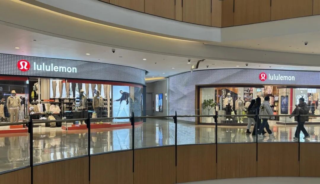 我去了趟lululemon终于理解了中产男性对触感科学的执念