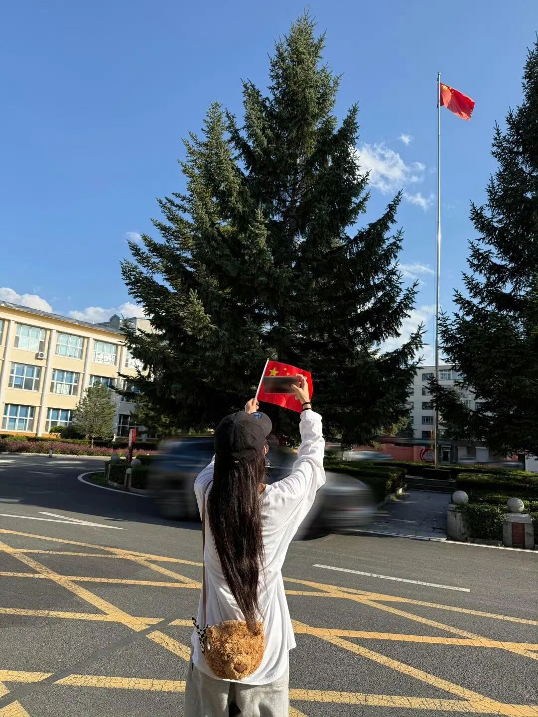 杨幂去了龙井日本遗址博物馆