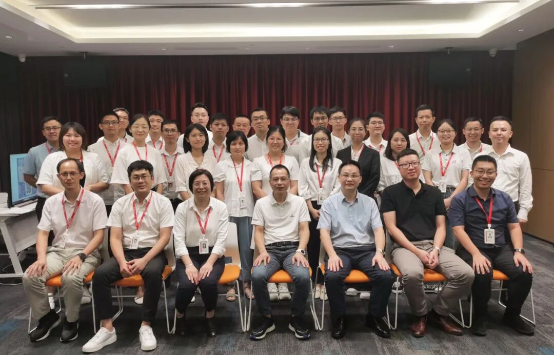 “腰”部发力，逐梦向前(图2)