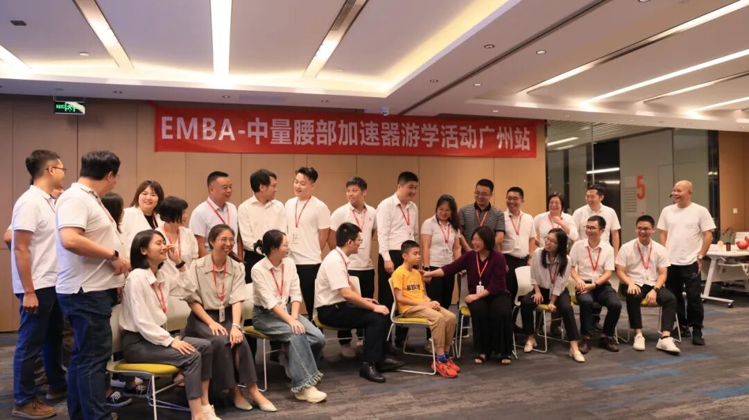 “腰”部发力，逐梦向前(图1)