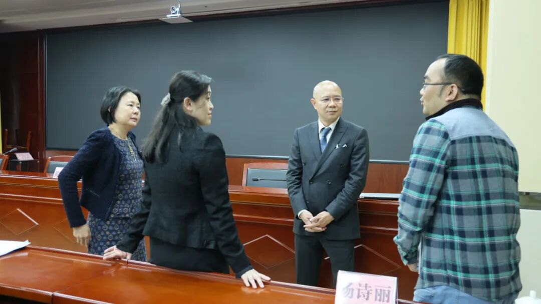 桥已建好，何必再摸着石头过河?(图14)