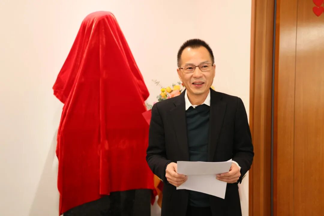 第七尊︱喝水不忘挖井人(图4)